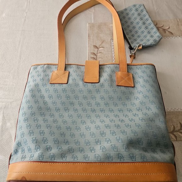 Vintage Light Blue Dooney and Bourke Shoulder/Tote Bag - Picture 7 of 14